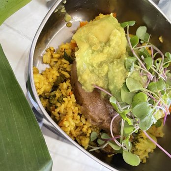 Moku Roots - Pineapple Fried Rice - Vegan Near Me - Kula, Hawaii Moku Roots - Pineapple Fried Rice - Vegan Near Me - Kula, Hawaii
