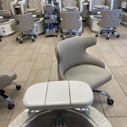 Posh Nail Spa - Pretty neat area for pedicures for sure