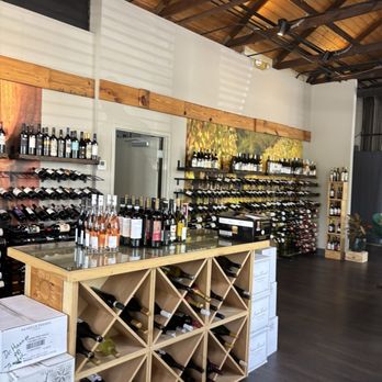 The Wine Vault Elizabeth - Wine Bars Near Me - Charlotte, North Carolina The Wine Vault Elizabeth - Wine Bars Near Me - Charlotte, North Carolina