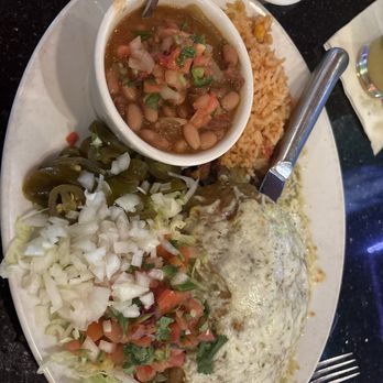 Dos Salsas Tex-Mex Restaurant - Chile Rellno - Mexican Near Me - Cedar Park, Texas