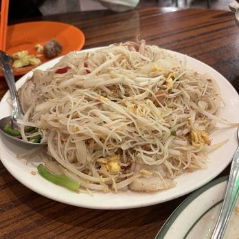 Alice’s Kitchen - House Special Fried Vermicelli - Noodles Near Me - Temple City, California