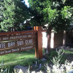 Agate Pier & Swim Club - Agate Bay Sun Club's welcoming sign.
