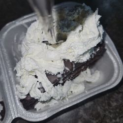 Churrasco de Brasil - Was suppose to be White/Chocolate Mousse cake. Not even close. Had Chocolate chips on icing, not Mousse at all. Just plain chocolate cake.