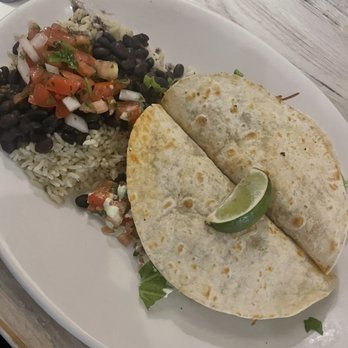 Blue Moon Beach Grill - Fish tacos were delicious - Seafood Near Me - Nags Head, North Carolina Blue Moon Beach Grill - Fish tacos were delicious - Seafood Near Me - Nags Head, North Carolina