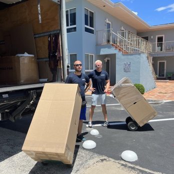 Executive Movers and Packers - Movers Near Me - Miami, Florida Executive Movers and Packers - Movers Near Me - Miami, Florida
