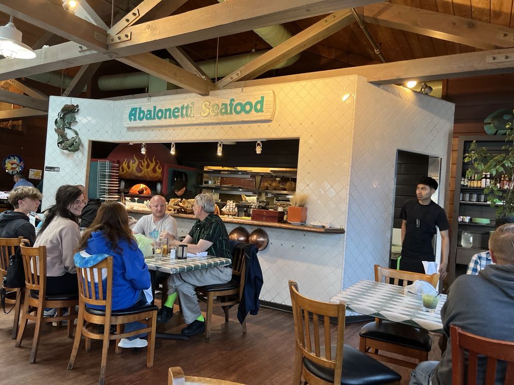 Abalonetti Bar and Grill