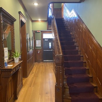 Bishops Hill Winery - Entrance way - Wineries Near Me - Joliet, Illinois