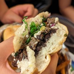 El Huarache - Torta con carne