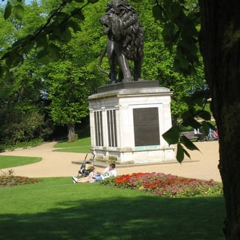 Forbury Gardens - Maiwand Lion Statue - Parks Near Me - Reading, RDG