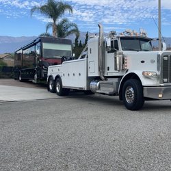 Davidson’s Towing and Transport - RV Towing