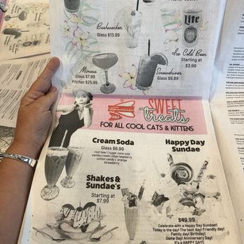 Sunliner Diner - Diners Near Me - Pigeon Forge, Tennessee