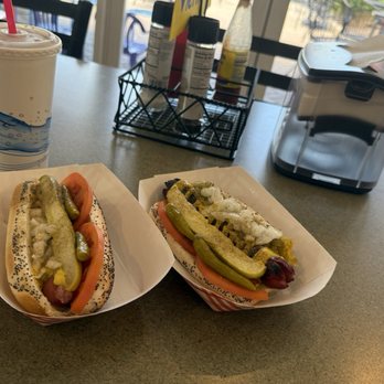 U Dawg U - Hot Dogs Near Me - Northfield, Illinois U Dawg U - Hot Dogs Near Me - Northfield, Illinois