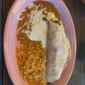 El Trompo - Cheesesteak Quesadilla - Mexican Near Me - Mason, Ohio El Trompo - Cheesesteak Quesadilla - Mexican Near Me - Mason, Ohio