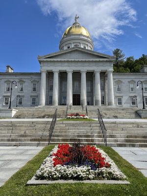 Vermont State House by null