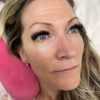 Lash POP Austin - Full Volume lashes - Eyelash Service Near Me - Lakeway, Texas Lash POP Austin - Full Volume lashes - Eyelash Service Near Me - Lakeway, Texas