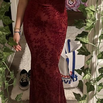 Imperial Valley Cleaners - this is one of the dresses i got hemmed and it fit perfectly at the bottom - Sewing & Alterations Near Me - La Mirada, California Imperial Valley Cleaners - this is one of the dresses i got hemmed and it fit perfectly at the bottom - Sewing & Alterations Near Me - La Mirada, California