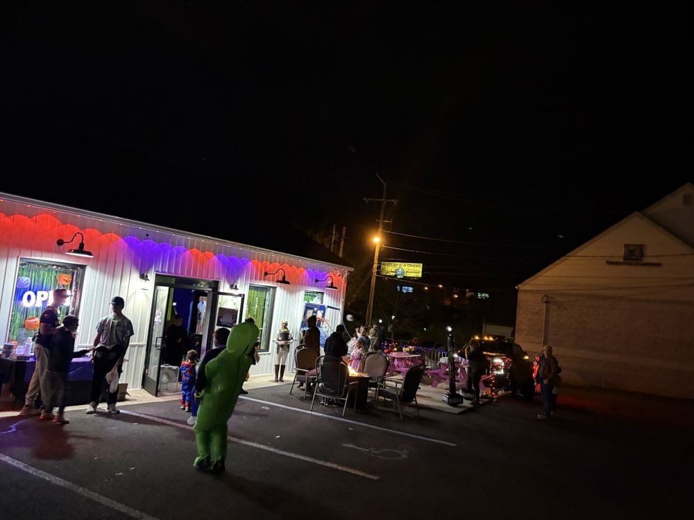 Jazzy’s Sweet Spot Logo