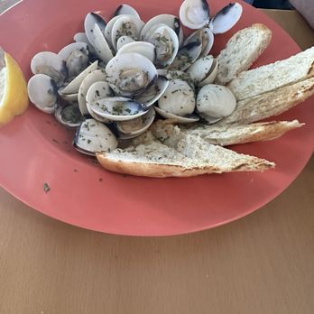 Goombay's Beachside - Steamed clams in  white wine & garlic - Seafood Near Me - Satellite Beach, Florida