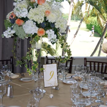 Flowers By Pouparina - Reception Flower Arrangement - Florists Near Me - Hialeah, Florida Flowers By Pouparina - Reception Flower Arrangement - Florists Near Me - Hialeah, Florida