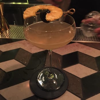 The Envoy - Cocktail Bars Near Me - Hong Kong, HK