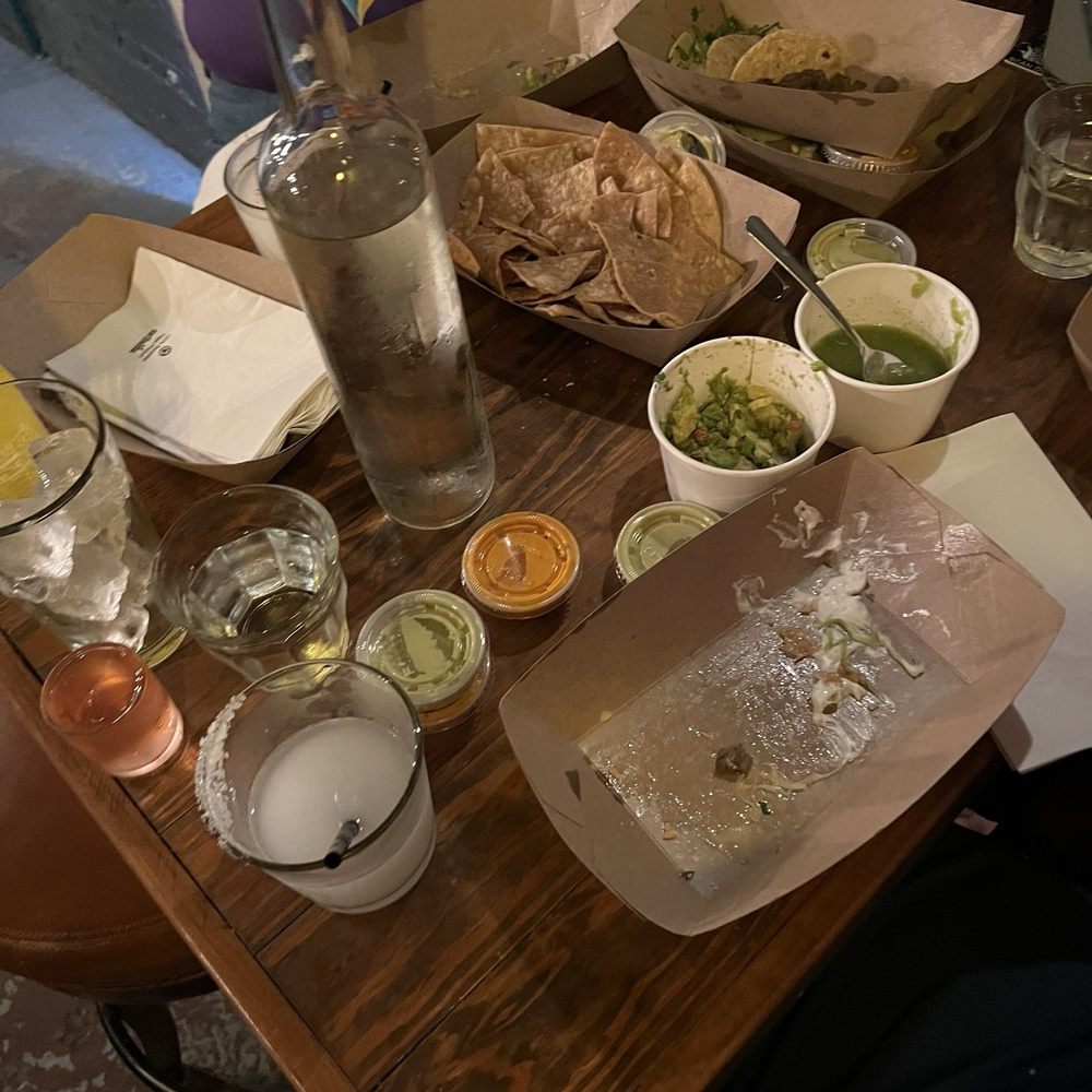Las Almas Rotas - Cocktail Bars Near Me - Dallas, Texas