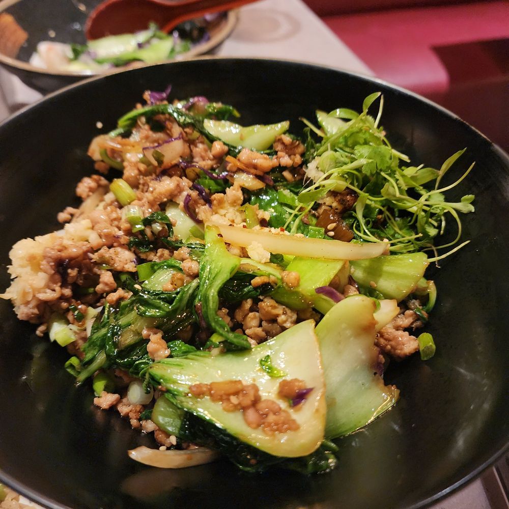 8 East - Asian Fusion Near Me - Las Vegas, Nevada