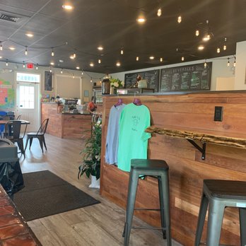 Toast & Co - Inside - Coffee & Tea Near Me - Litchfield, Connecticut Toast & Co - Inside - Coffee & Tea Near Me - Litchfield, Connecticut