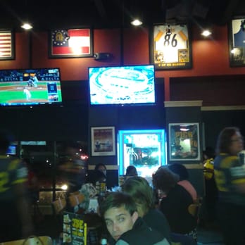 Buffalo Wild Wings - Chicken Wings Near Me - Albany, Georgia