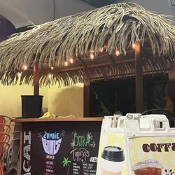 FrozenYo - Rican Tiki Hut! Get your healthy fruit bowl here!
