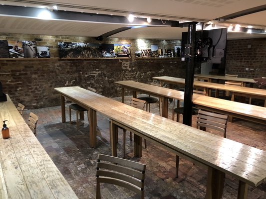 Berry Bros. & Rudd Spirits Shop by null