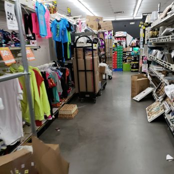 Dollar General - a view of the inside of a store - Grocery Near Me - Van Horn, Texas Dollar General - a view of the inside of a store - Grocery Near Me - Van Horn, Texas