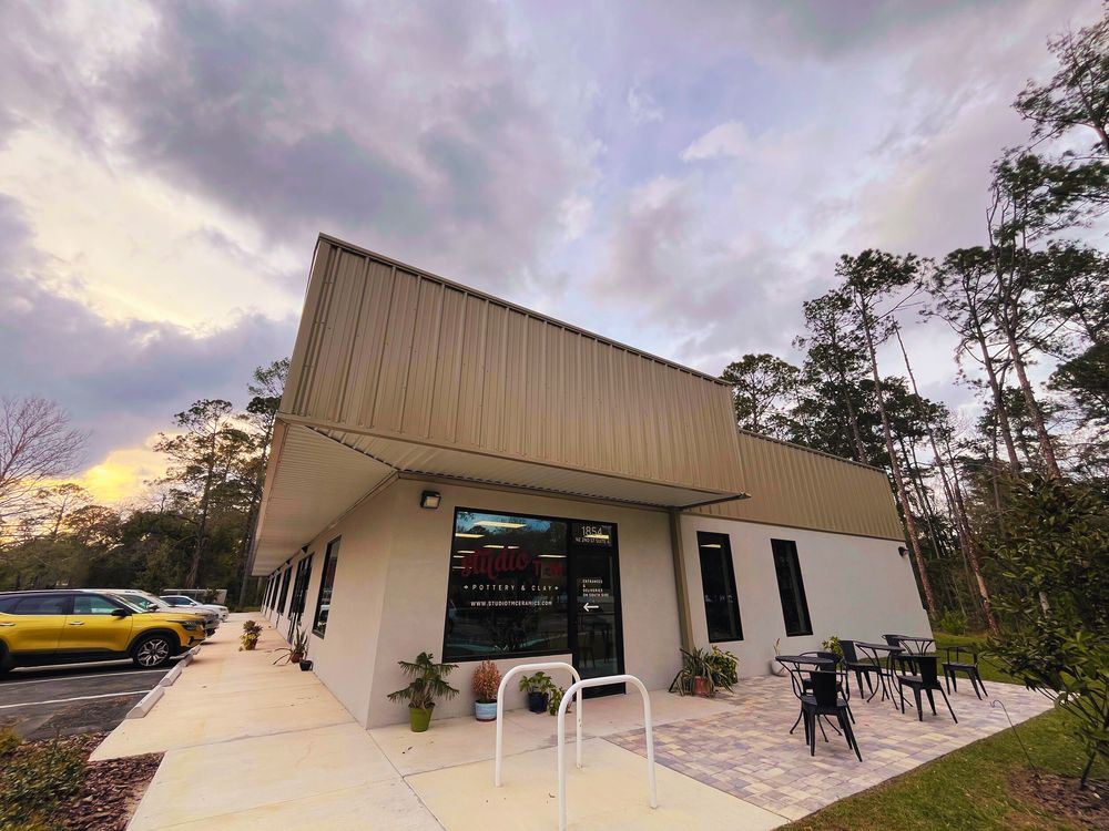 STUDIO T/M POTTERY AND CLAY Updated June 2024 1854 NE 2nd St