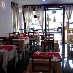Rinascita Mediterranean Food and Pizza
