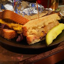 Penguin Hotel & Bar - Roast Beef and Cheddar