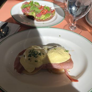 Sadelle's - Breakfast & Brunch Near Me - Las Vegas, Nevada