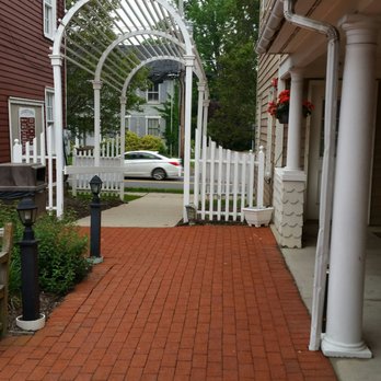 Luna Rossa Restaurant - Italian Near Me - Bedminster, New Jersey