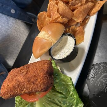Tavern Six - Fish sandwich and chips, delish! - Salad Near Me - Chagrin Falls, Ohio