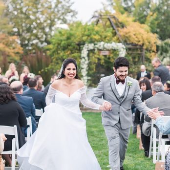 Peachy Keen Coordination - Wedding Planning Near Me