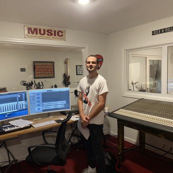 NashVox - Our fantastically easy going and humorous sound technician, Tony! - Recording & Rehearsal Studios Near Me - Nashville, Tennessee