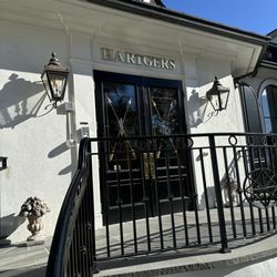 Hartgers Jewelers - Entrance