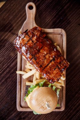 Ribs & Burgers Woolloongabba by null