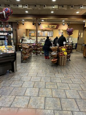 Wegmans by null