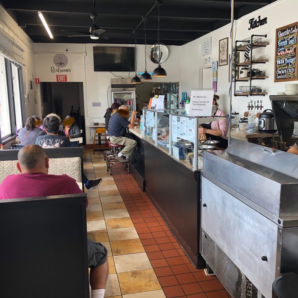R&R’s Cafe - inside of the diner - American Near Me - San Pablo, California R&R’s Cafe - inside of the diner - American Near Me - San Pablo, California