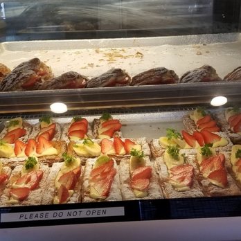 Cream Pan - Bakeries Near Me - Tustin, California