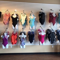 Dancer's Closet Round Rock - Round Rock DC Tween and Adult wall Fall '19