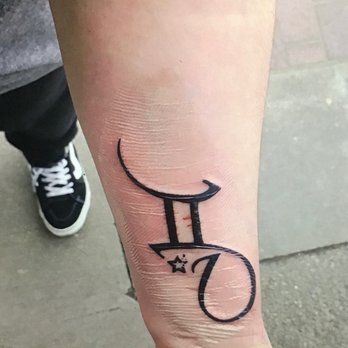Universal tattoo - Tattoo Near Me - Victoria, British Columbia