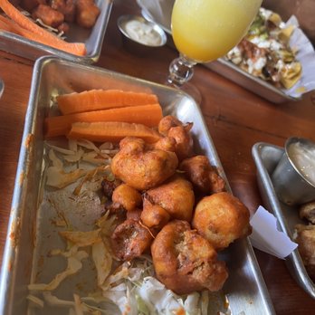 Lulu's Waikiki - Buffalo cauliflower - Burgers Near Me - Honolulu, Hawaii Lulu's Waikiki - Buffalo cauliflower - Burgers Near Me - Honolulu, Hawaii