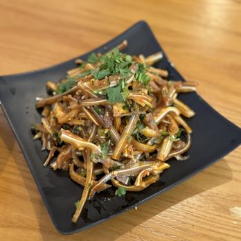 MIAN NOODLES AND DUMPLINGS - Updated February 2026 - 354 Photos