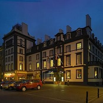 Hallmark Hotel Carlisle - Hotels Near Me - Carlisle, CMA