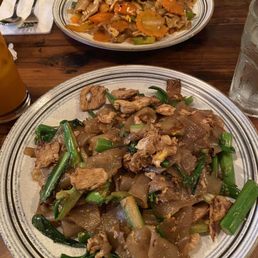 Pad see ew